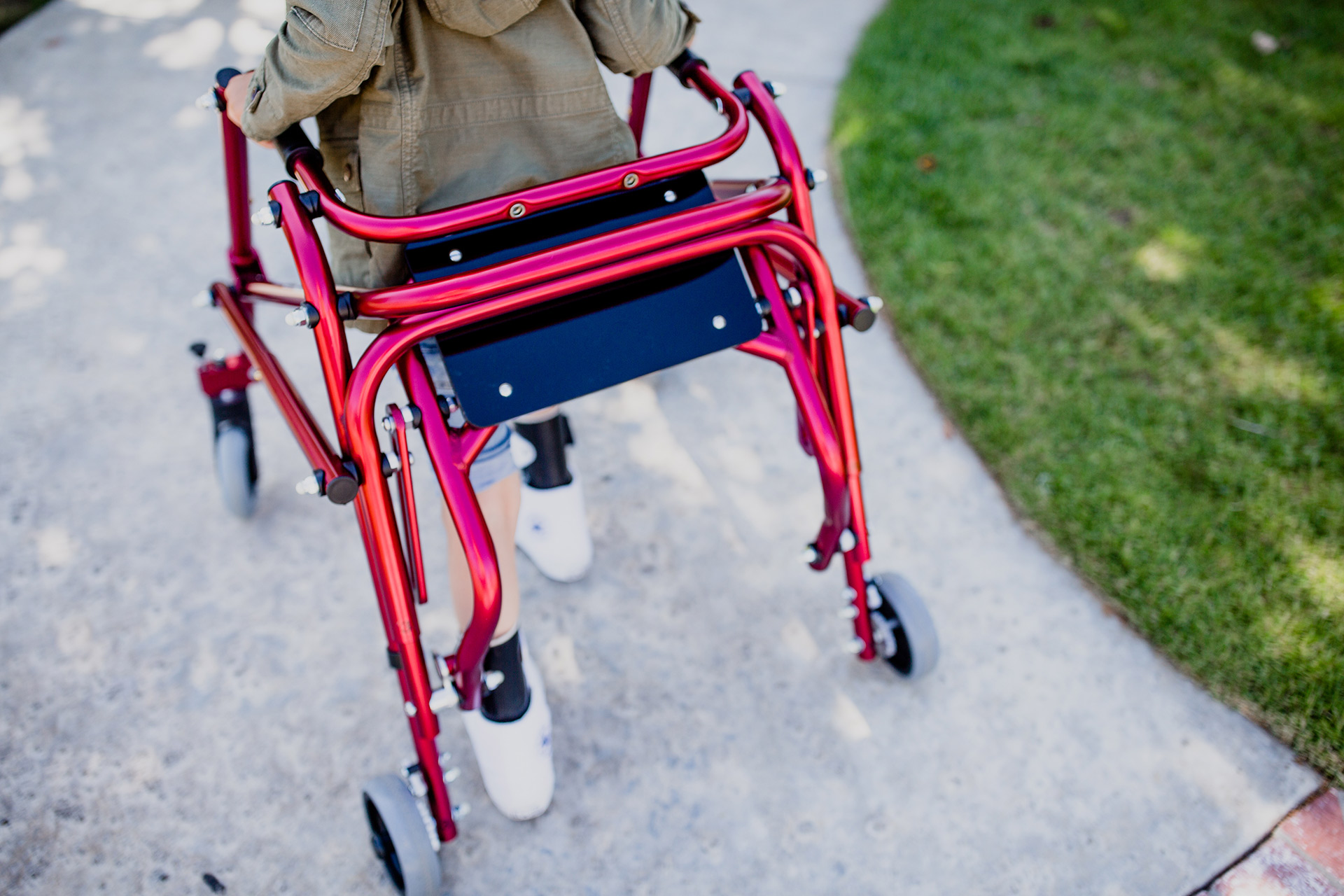 children's walkers with seat